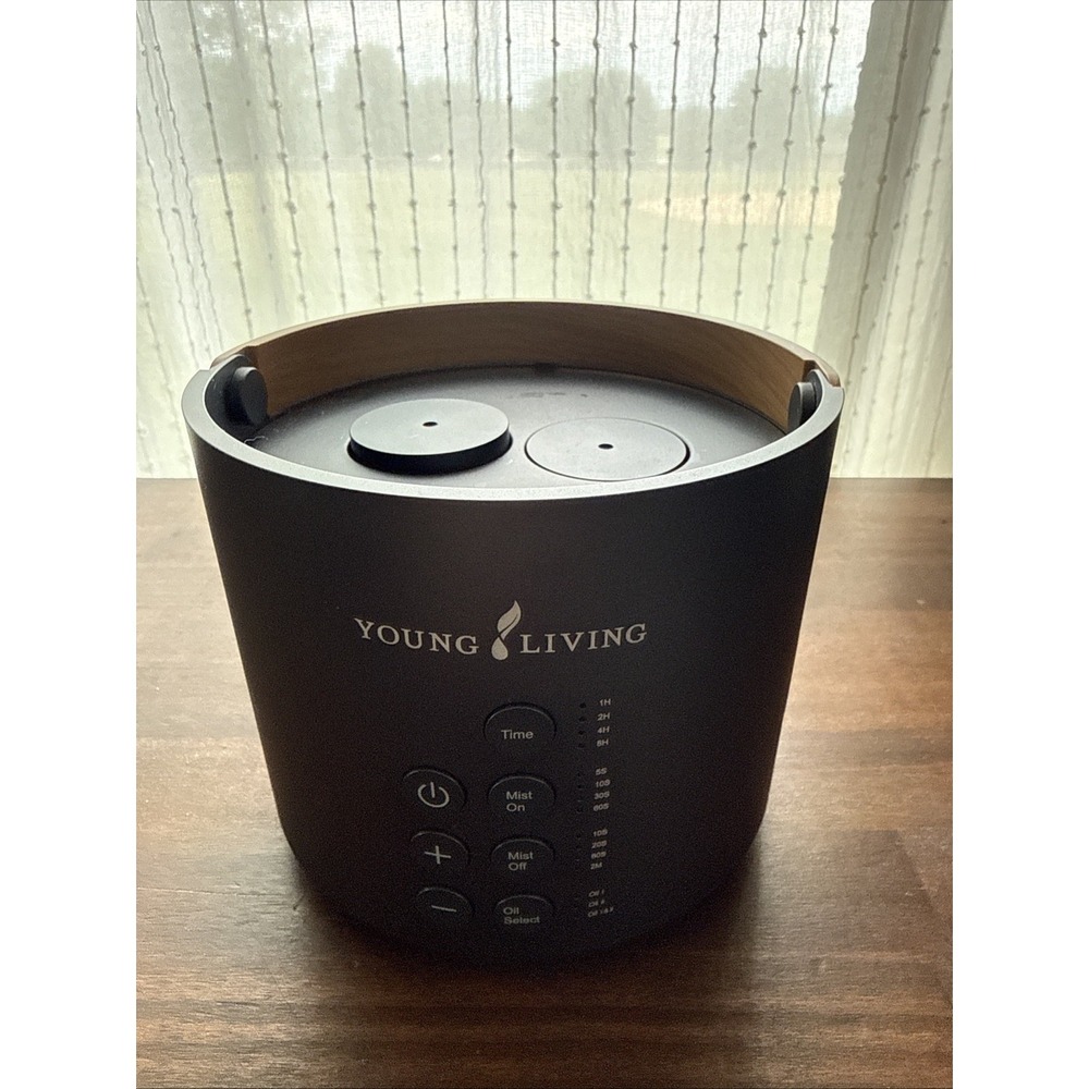 Young Living Duet Diffuser Waterless Bluetooth Speaker Atomizing —   AS IS